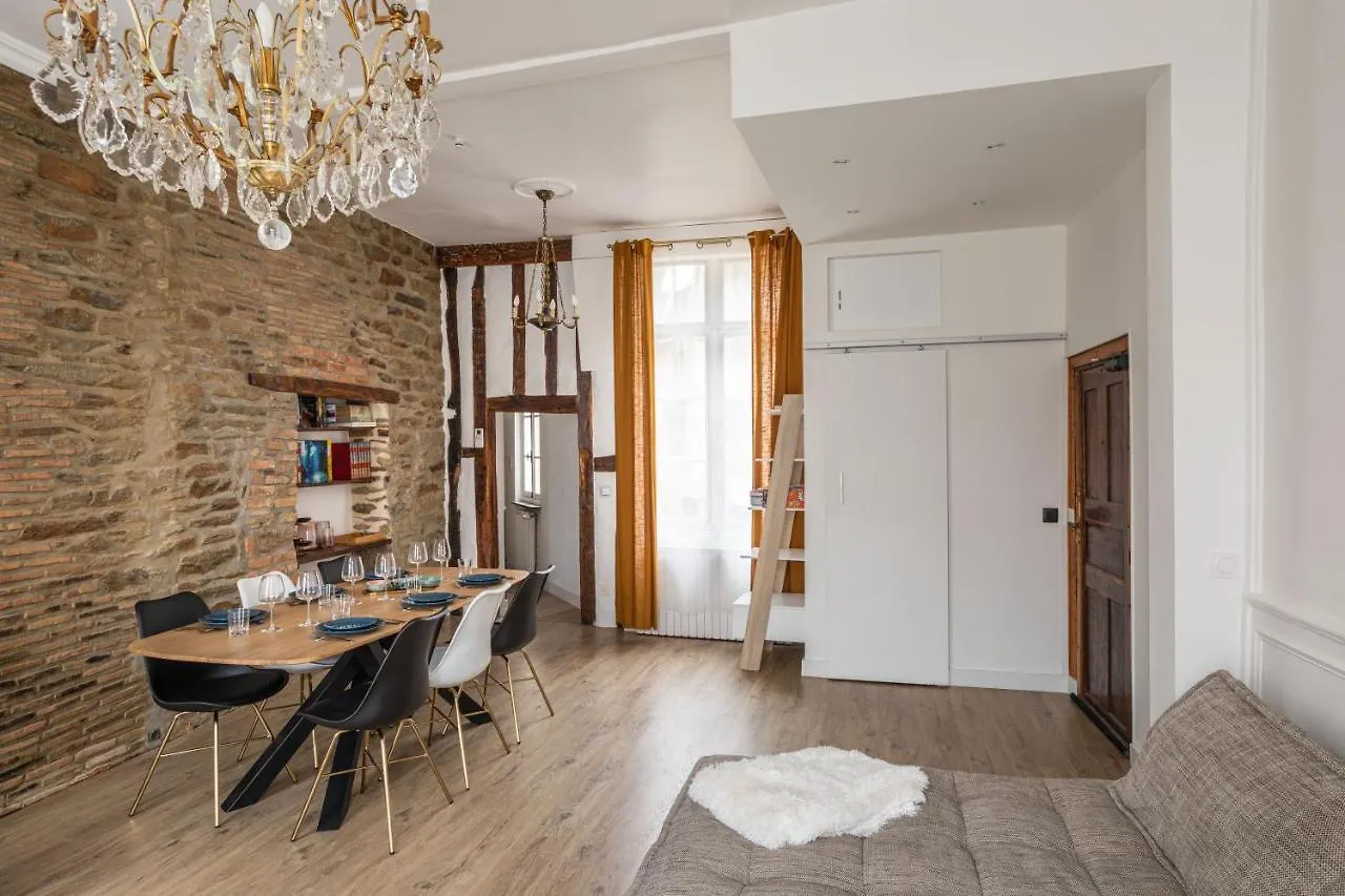 Appartement LE SAINT LOUIS - Apt 3 chambres au cœur de Rennes
